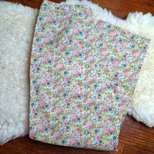 Harold's Floral Capri Pants